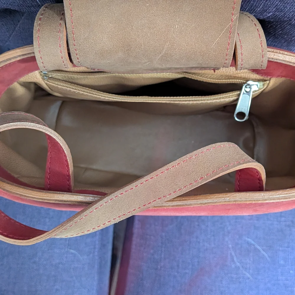 Woven Tan and Pink Women's Bag - Picture 4 of 4